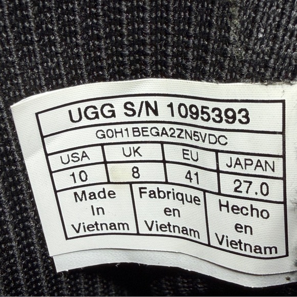 UGG Black Suede Hillhurst II Chelsea Ankle Boots Size 10 Elastic Pull On NEW - Picture 10 of 10